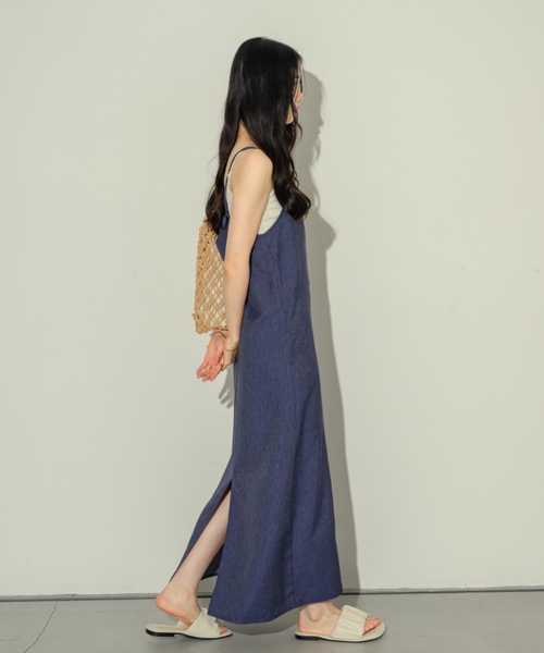 NEUNA（ヌナ）の「バックリボンキャミOP（ワンピース・レディース・アイボリー/チャコールグレー/インディゴブルー・FREE/SMALL）」の7枚目の写真