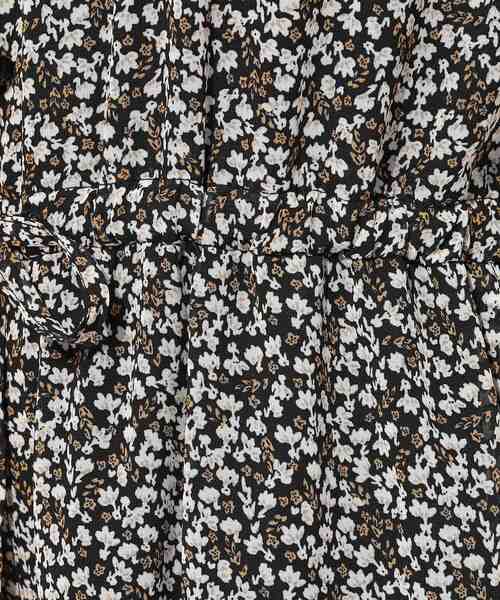 DRESKIP（ドレスキップ）の「◆【無理せずキレイ】大人の上品コーデが一枚で決まる シフォン花柄オールインワン（サロペット/オーバーオール・レディース・ブラック/ブルー系その他2/ブラック系・04/03/02）」の11枚目の写真