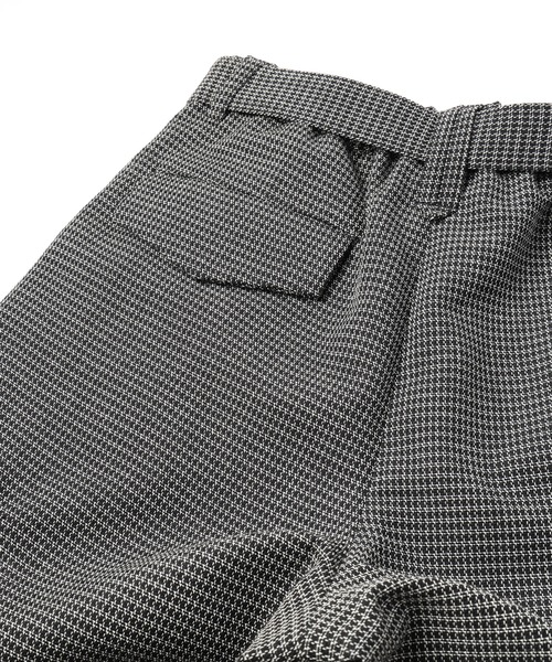 CULLNI（クルニ）の「24-AW-024B / Wool Check Cross Weave 2Tuck Cargo Pants with Long Belt（カーゴパンツ・メンズ・ブラウン系/ブラック系・1/2/0）」の14枚目の写真