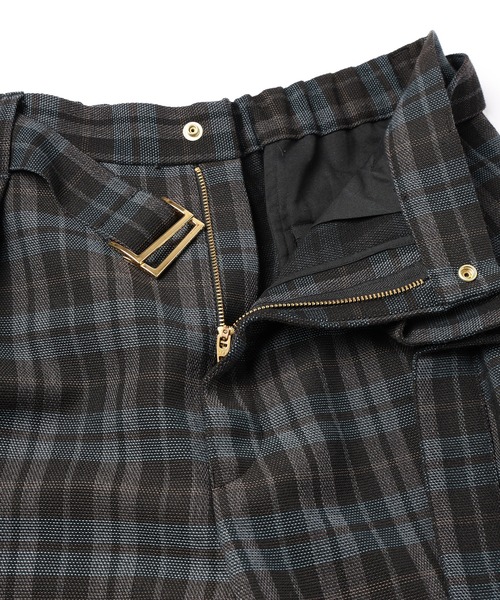 CULLNI（クルニ）の「24-AW-024B / Wool Check Cross Weave 2Tuck Cargo Pants with Long Belt（カーゴパンツ・メンズ・ブラウン系/ブラック系・1/2/0）」の18枚目の写真