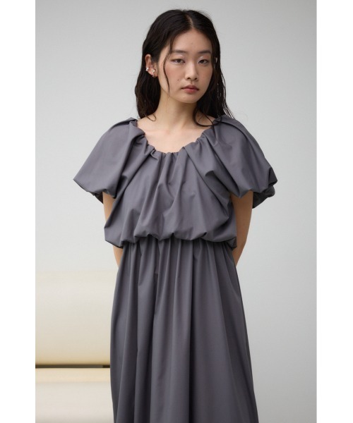 AZUL by moussy（アズールバイマウジー）の「マルチウェイレーヤードキャミワンピース（ワンピース・レディース・グレー/アイボリー/ブラック・FREE）」の6枚目の写真