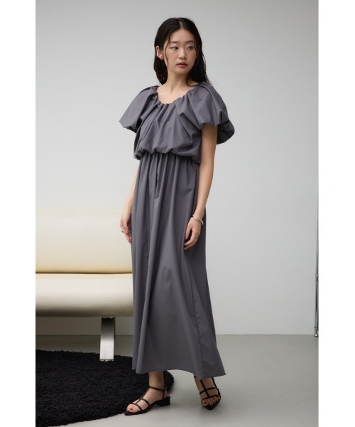 AZUL by moussy（アズールバイマウジー）の「マルチウェイレーヤードキャミワンピース（ワンピース・レディース・グレー/アイボリー/ブラック・FREE）」の7枚目の写真