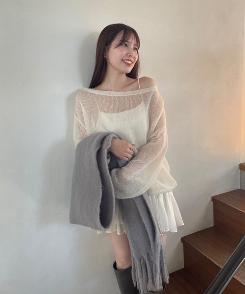 SNIDEL（スナイデル）の「ボリュームマフラー（マフラー・レディース・グレー/イエロー/ホワイト・FREE）」の6枚目の写真