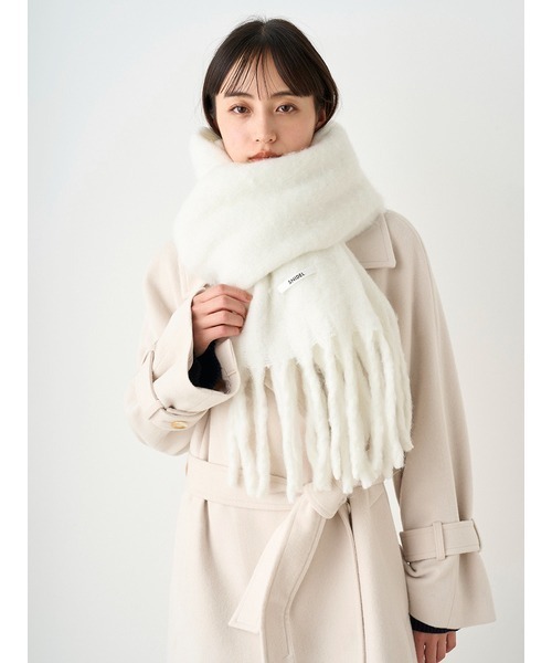 SNIDEL（スナイデル）の「ボリュームマフラー（マフラー・レディース・グレー/イエロー/ホワイト・FREE）」の7枚目の写真