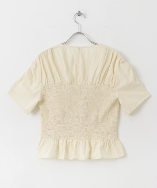 URBAN RESEARCH Sonny Label(アーバンリサーチサニーレーベル)の「シャーリングブラウス(シャツ/ブラウス・レディース・ホワイト系その他/ストライプ/ブラック/ベージュ・FREE)」の9枚目の写真