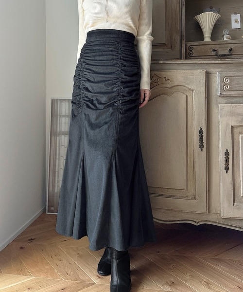 Meiru（メイル）の「ベロアジャガードハイウエストマーメイドスカート[高身長サイズMT/低身長サイズS有り]（スカート・レディース・グレイッシュベージュ/ブラック/チャコール・MT/X-LARGE/LARGE/MEDIUM/SMALL）」の18枚目の写真