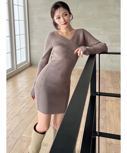 RESEXXY（リゼクシー）の「フロントクロスニットワンピース（ワンピース・レディース・ブラック/ホワイト/ベージュ・SMALL/MEDIUM）」の11枚目の写真