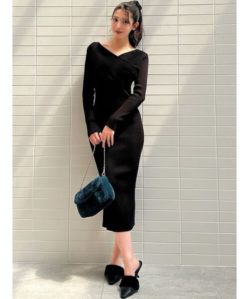 RESEXXY（リゼクシー）の「フロントクロスニットワンピース（ワンピース・レディース・ブラック/ホワイト/ベージュ・SMALL/MEDIUM）」の14枚目の写真