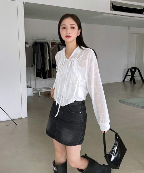 by muni:r（バイ ムニール）の「ウォッシングミニデニムスカート（デニムスカート・レディース・ブラック/ブルー・SMALL/MEDIUM）」の5枚目の写真