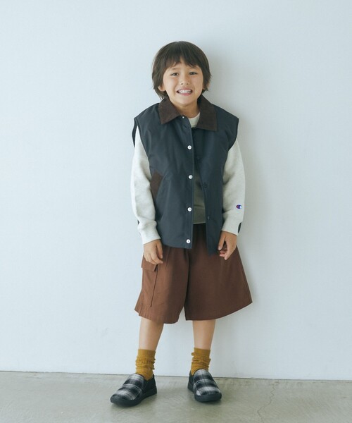 green label relaxing（グリーンレーベルリラクシング）の「TJ ツイルカーゴ ショートパンツ / キッズ  100cm-130cm（カーゴパンツ・キッズ・ベージュ/ネイビー/ブラウン・110cm/100cm/120cm/130cm）」の4枚目の写真