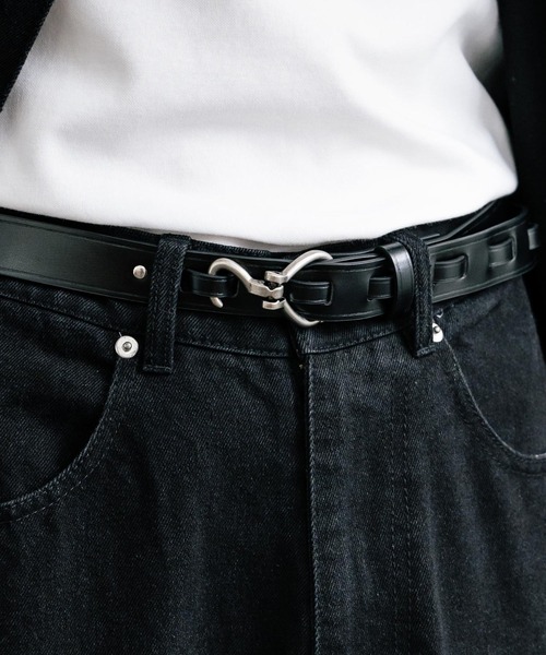 Rocky Monroe（ロッキーモンロー）の「フェイクレザーフックベルト（ベルト・メンズ・ゴールド/アンティークシルバー/シルバー・FREE）」の3枚目の写真