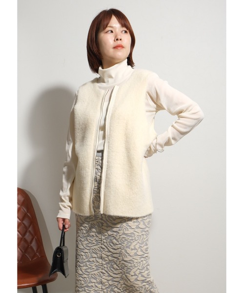 palm RICHE(ポームリシュ)の「チュールフロッキーTOPS(Tシャツ/カットソー・レディース・アイボリー/ブラック・M)」の5枚目の写真