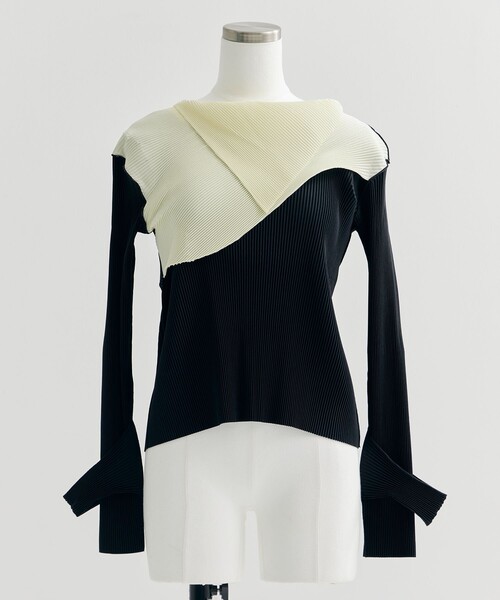 kotohayokozawa/コトハヨコザワ】ドレープネックトップス（Tシャツ