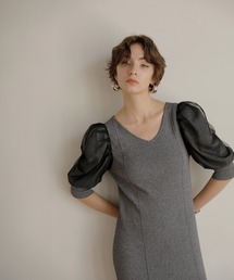 MIELI INVARIANT（ミエリインヴァリアント）の「Semi Tight Puff Knit Dress（ドレス）」