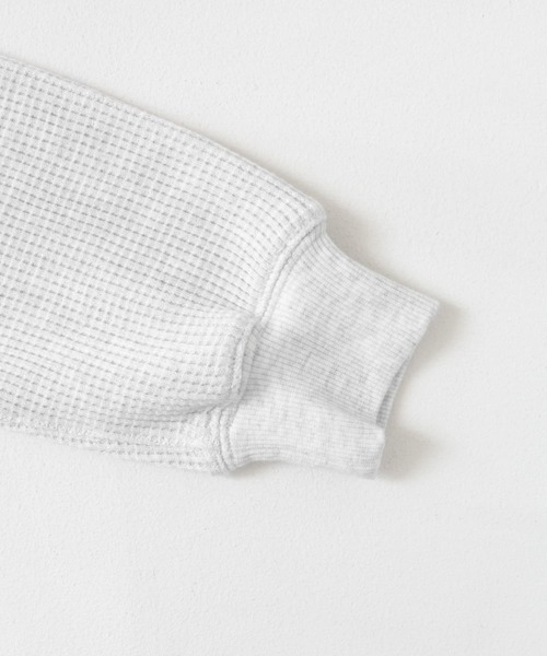 URBAN RESEARCH DOORS（アーバンリサーチドアーズ）の「『UR TECH』ワッフルロングスリーブTシャツ（Tシャツ/カットソー・メンズ・ホワイト系その他/ベージュ系その他/グリーン/スミクロ・MEDIUM/LARGE/X-LARGE）」の22枚目の写真