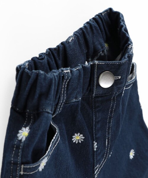 EDWIN（エドウィン）の「【Ou? by EDWIN】フラワー刺しゅうデニムパンツ（デニムパンツ・キッズ・ネイビー・90/100/110/120/130/140/150）」の11枚目の写真