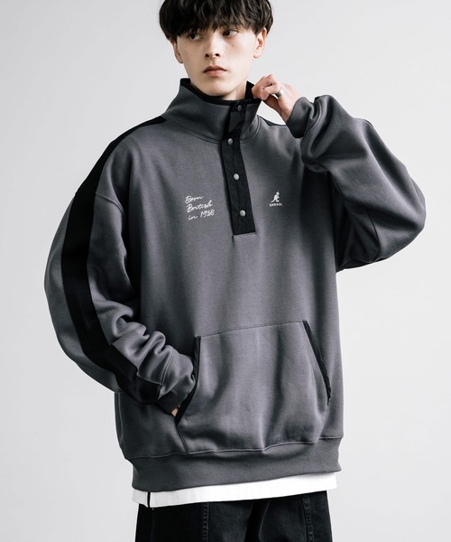 KANGOL(カンゴール)の「KANGOL カンゴール 別注コラボ オーバーサイズ裏起毛ワンポイントロゴ刺繍ハーフボタンスウェット(スウェット・メンズ・チャコール/アイボリー/グレー・M/L/XL)」の3枚目の写真