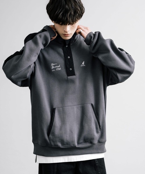 KANGOL(カンゴール)の「KANGOL カンゴール 別注コラボ オーバーサイズ裏起毛ワンポイントロゴ刺繍ハーフボタンスウェット(スウェット・メンズ・チャコール/アイボリー/グレー・M/L/XL)」の14枚目の写真