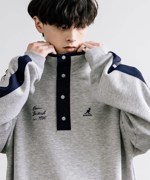 KANGOL(カンゴール)の「KANGOL カンゴール 別注コラボ オーバーサイズ裏起毛ワンポイントロゴ刺繍ハーフボタンスウェット(スウェット・メンズ・チャコール/アイボリー/グレー・M/L/XL)」の13枚目の写真