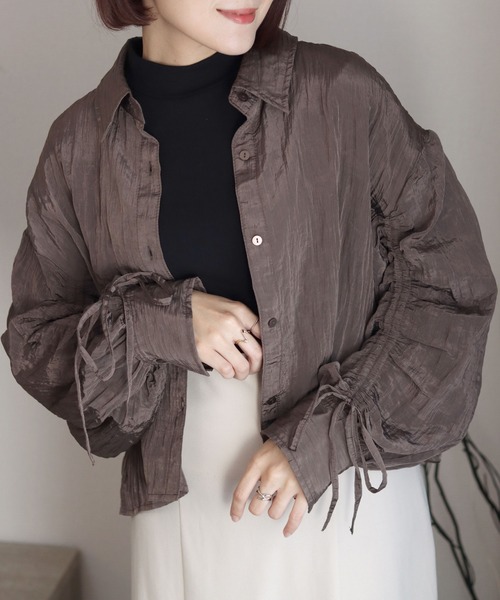 セール】微光沢シボありバルーンスリーブ袖シャーリングリボン