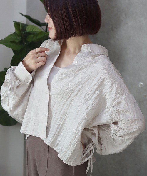 セール】微光沢シボありバルーンスリーブ袖シャーリングリボン