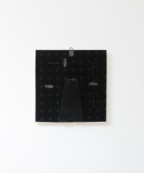 MILLION CARATS（ミリオンカラッツ）の「アンティークの美しさでアートスペースを演出するフォトフレーム（フォトフレーム・レディース・オフホワイト/ゴールド・FREE）」の15枚目の写真