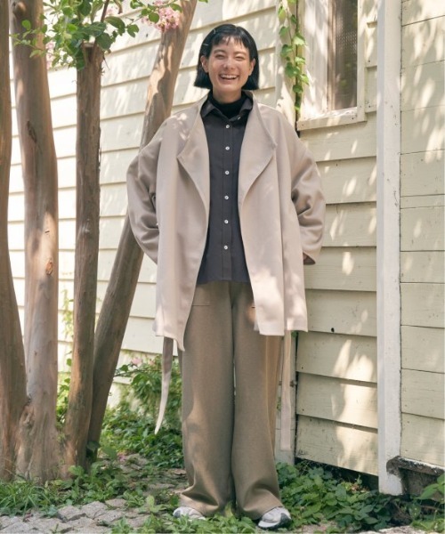 LBC（エルビーシー）の「ジャージメルトントッパーコート（ノーカラーコート・レディース・ネイビー/モカ/ベージュ・M）」の13枚目の写真