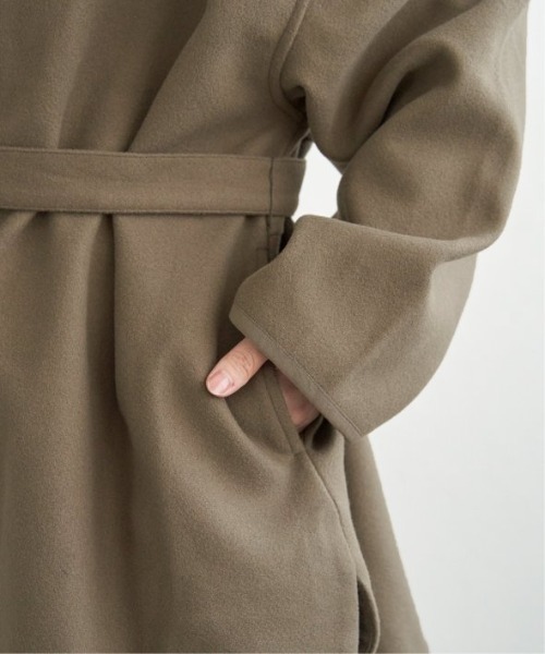 LBC（エルビーシー）の「ジャージメルトントッパーコート（ノーカラーコート・レディース・ネイビー/モカ/ベージュ・M）」の21枚目の写真