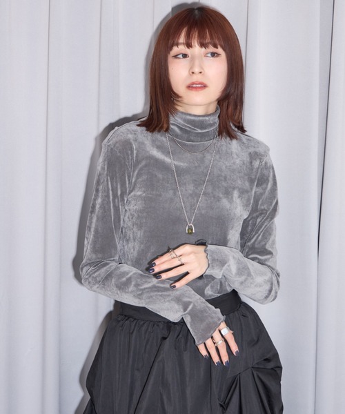 タートルネックベロアトップス（Tシャツ/カットソー）｜leimn