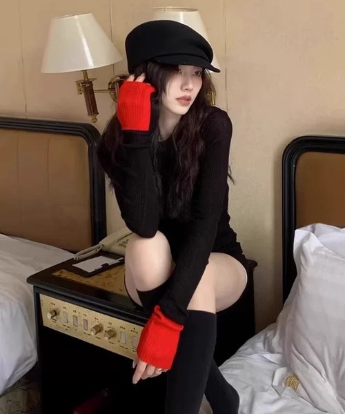 shopnikoniko(ショップニコニコ)の「配色スリーブ ボートネック リブニットトップス(ニット/セーター・レディース・ブラウン/ブラック・フリー)」の6枚目の写真