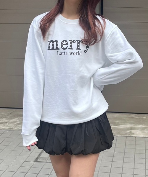 merrylatte(メリーラテ)の「【軽量】パールいっぱいトレーナー スウェット(スウェット・レディース・ホワイト・LARGE)」の1枚目の写真