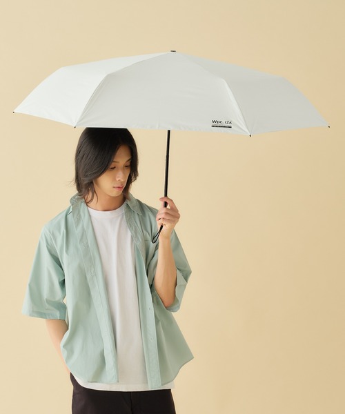 IZA（イーザ）の「完全遮光 IZA【LIGHT＆LARGE】 軽量 日傘 折りたたみ 親骨60cm Wpc.（折りたたみ傘・メンズ・グレー/オフホワイト/ベージュ/ブラック・FREE）」の18枚目の写真