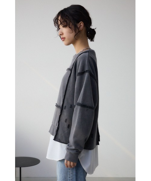 AZUL by moussy（アズールバイマウジー）の「ダメージウラケプルオーバー（スウェット・レディース・スモークグレー/杢グレー/クリアレッド・FREE）」の8枚目の写真