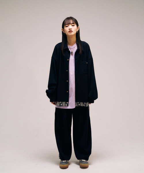 EFFECTEN(エフェクテン)の「【EFFECTEN】 Fower Switching L/S Shirts(シャツ/ブラウス・メンズ・オフホワイト/ダークネイビー・FREE)」の4枚目の写真
