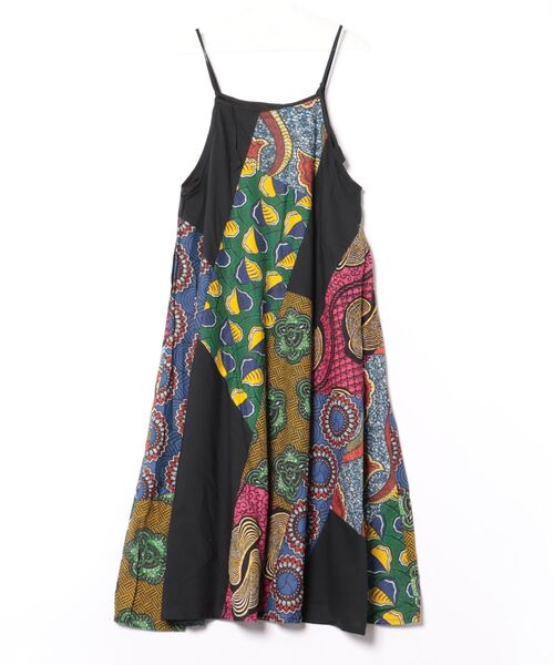 チチカカ（チチカカ）の「アフリカンパッチキャミソールワンピース（ワンピース・レディース・カラフル/ブラック・FREE）」の17枚目の写真