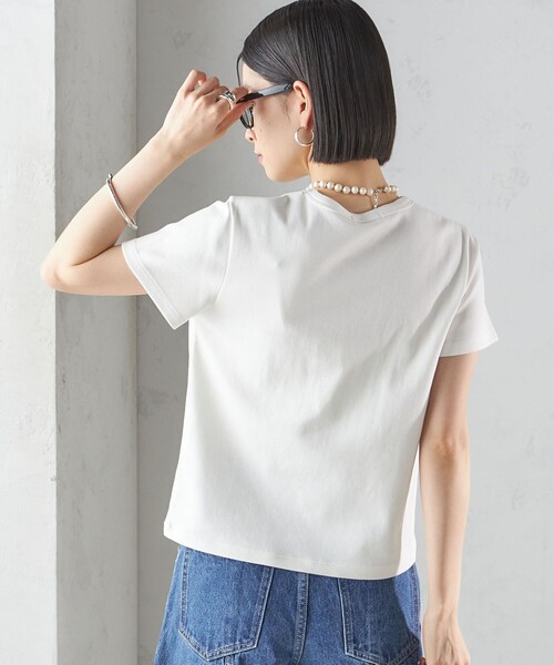 SHIPS(シップス)の「オーガニック コットン スムース TEE(Tシャツ/カットソー・レディース・ダークグレー/ネイビー/オフホワイト/ブラウン系/ブラック・ONE SIZE)」の6枚目の写真