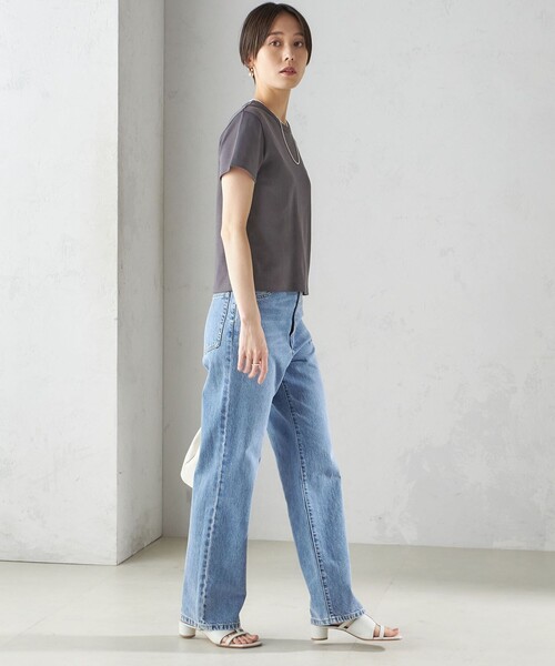 SHIPS(シップス)の「オーガニック コットン スムース TEE(Tシャツ/カットソー・レディース・ダークグレー/ネイビー/オフホワイト/ブラウン系/ブラック・ONE SIZE)」の18枚目の写真