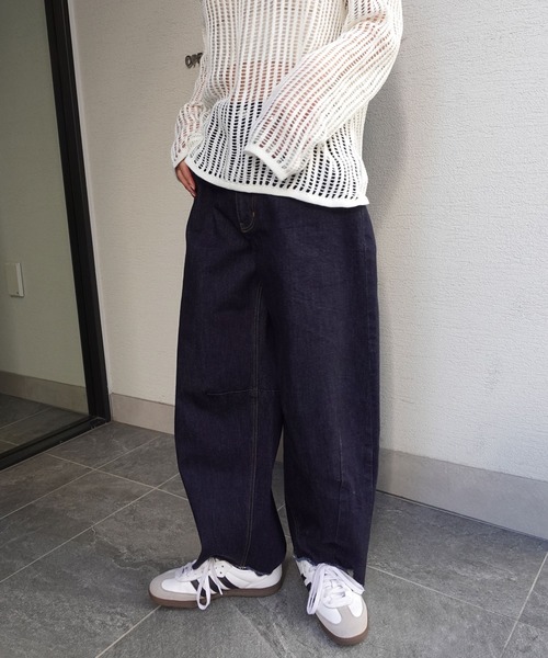 CORNERS(コーナーズ)の「カーブデニムシルエットパンツ(デニムパンツ・レディース・ネイビー/ブラック・マルチサイズ)」の18枚目の写真