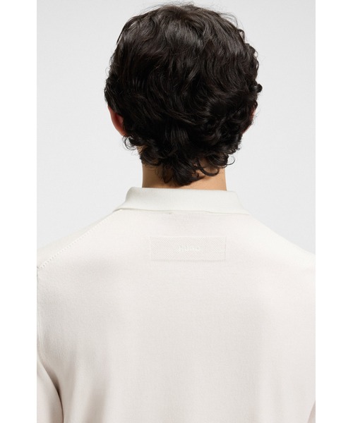 HUGO(ヒューゴ)の「ニットポロシャツ フライフロント(ポロシャツ・メンズ・ホワイト・M/XL/L/S/XXL)」の2枚目の写真