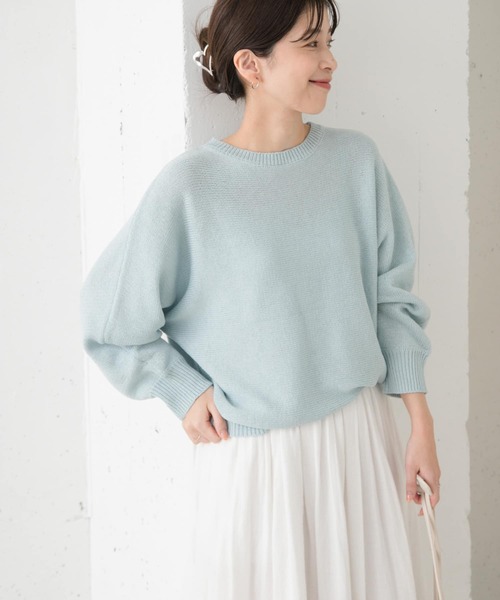 URBAN RESEARCH DOORS（アーバンリサーチドアーズ）の「リネン混スラブドルマンニット（ニット/セーター・レディース・オフホワイト/ブルー/ベージュ系その他・MEDIUM）」の11枚目の写真