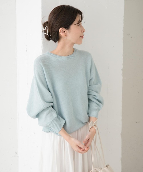 URBAN RESEARCH DOORS（アーバンリサーチドアーズ）の「リネン混スラブドルマンニット（ニット/セーター・レディース・オフホワイト/ブルー/ベージュ系その他・MEDIUM）」の12枚目の写真