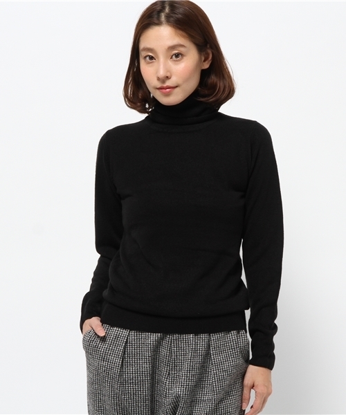 SEVENDAYS=SUNDAY(セブンデイズサンデイ)の「カシミヤタッチ タートルネックプルオーバー(ニット/セーター・レディース・ワインレッド/ネイビー/チャコールグレー/オフホワイト・MEDIUM/LARGE)」の2枚目の写真