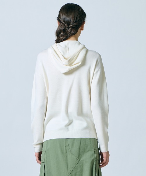 DOUBLE STANDARD CLOTHING（ダブルスタンダードクロージング）の「ロゴウールフーディ（ニット/セーター・レディース・ブラック/オフホワイト・FREE）」の4枚目の写真