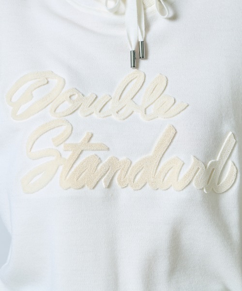 DOUBLE STANDARD CLOTHING（ダブルスタンダードクロージング）の「ロゴウールフーディ（ニット/セーター・レディース・ブラック/オフホワイト・FREE）」の6枚目の写真