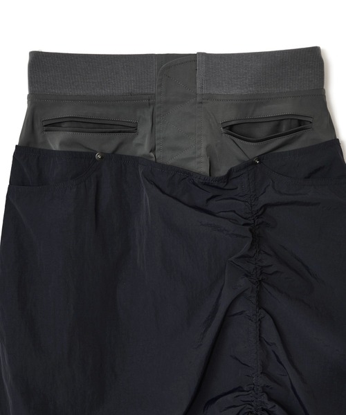 AULA AILA（アウラアイラ）の「ミリタリーナロースカート（スカート・レディース・ブラック/ネイビー/カーキ・0/1）」の5枚目の写真