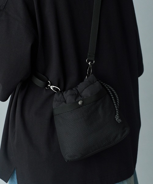 RUUBON（ルーボン）の「【RUUBON】2way mini shoulder bag / 2wayミニショルダーバッグ（ショルダーバッグ・メンズ・ブラック・FREE）」の10枚目の写真