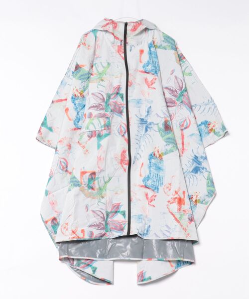KiU(キウ)の「KiU/キウ PONCHO 2ND(レインコート/ポンチョ・レディース・カーキ/レオパード/その他5/ブルー系その他/ブラック系その他3/コーラルピンク/インディゴブルー/アイボリー/その他1/ライトグレー/ブラック/その他8/ライトブラウン/ダークパープル/その他3/ホワイト/ミント・FREE)」の2枚目の写真