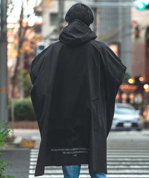 KiU(キウ)の「KiU/キウ PONCHO 2ND(レインコート/ポンチョ・レディース・カーキ/レオパード/その他5/ブルー系その他/ブラック系その他3/コーラルピンク/インディゴブルー/アイボリー/その他1/ライトグレー/ブラック/その他8/ライトブラウン/ダークパープル/その他3/ホワイト/ミント・FREE)」の22枚目の写真