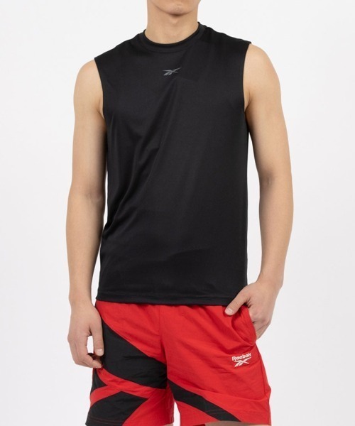 Reebok(リーボック)の「トレイン スリーブレス テックTシャツ / ID TRAIN SLVLS TECH TEE(Tシャツ/カットソー・メンズ・レッド/ブラック/グレー・MEDIUM/SMALL/XX-LARGE/LARGE/X-LARGE)」の2枚目の写真