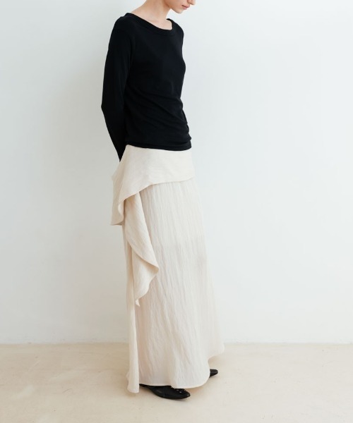 Studio Doe(スタジオドー)の「Studio Doe Premium Tencel Spread Neck Sweater(Tシャツ/カットソー・レディース・ブラック・SMALL/MEDIUM)」の3枚目の写真